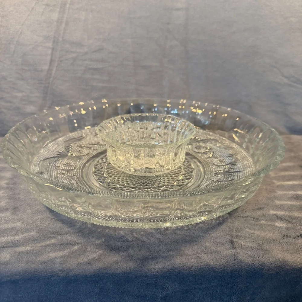 Crystal Clear Trellis 2 Piece Chip and Dip Set Glass Serving Platter Bowl 323230